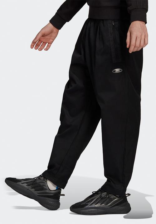 adidas Originals - R.Y.V. Chino Pants- Black