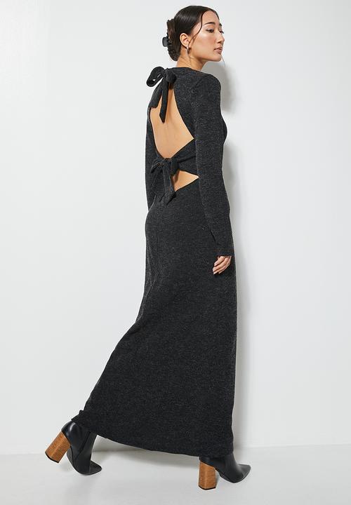 VELVET - Soft touch rib column maxi with back detail - black