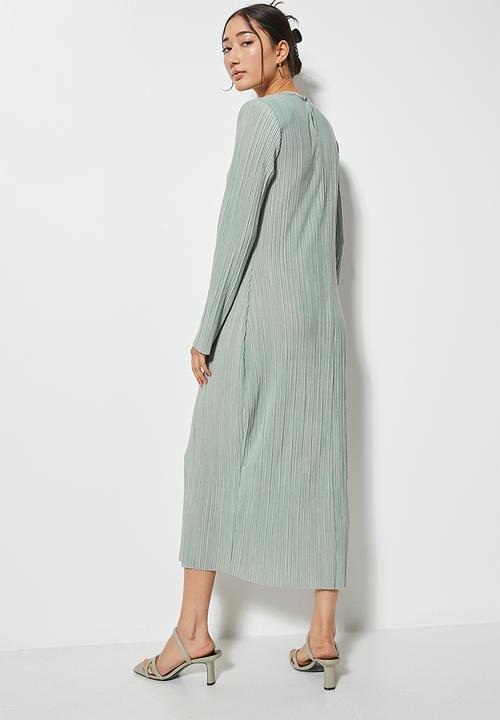 VELVET - Midi power shoulder pleated jersey dress - sage