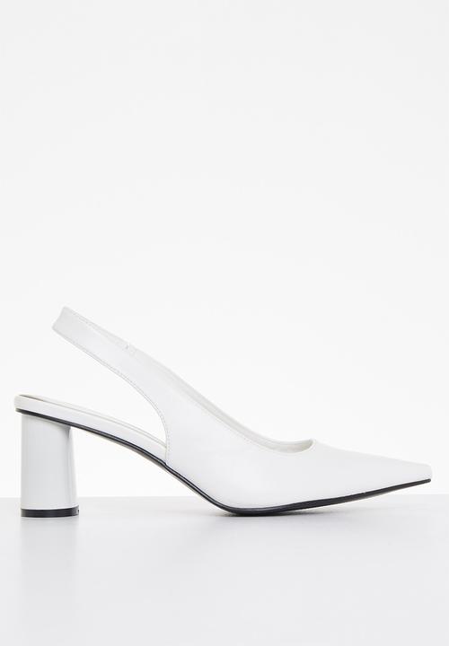 Superbalist - Lisa closed block heel - white