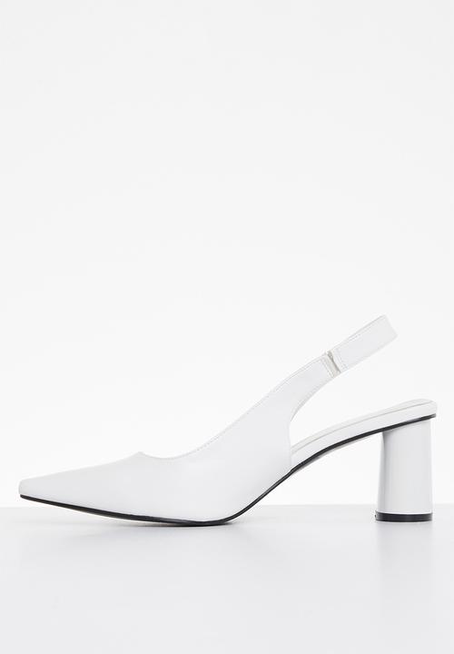 Superbalist - Lisa closed block heel - white