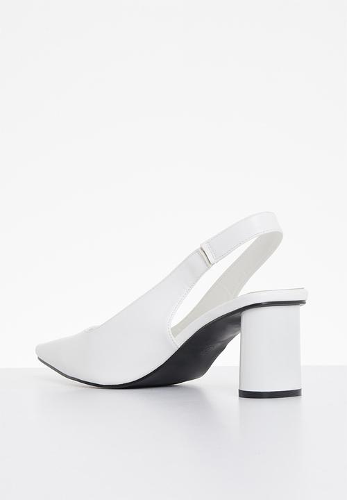 Superbalist - Lisa closed block heel - white