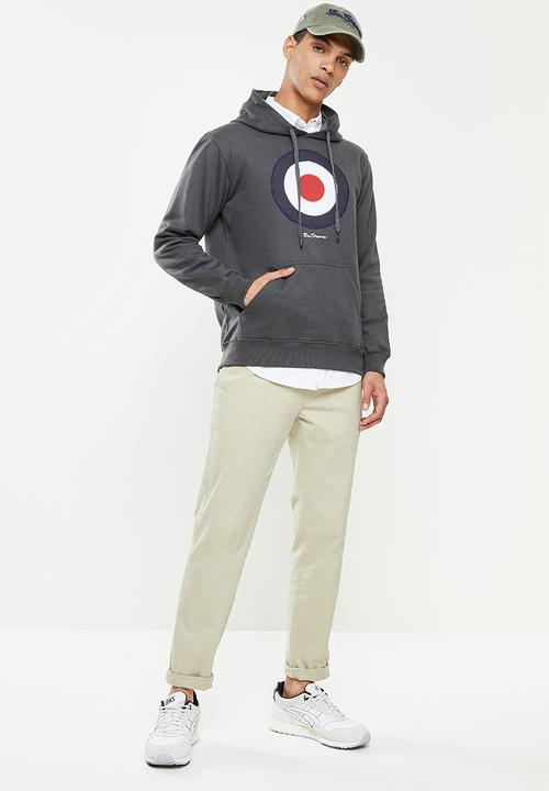 Ben Sherman - Target emb pullover hoody - charcoal