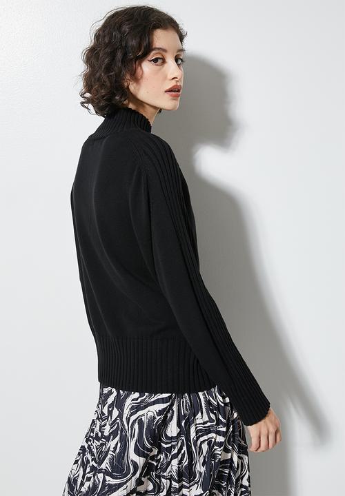 Superbalist - Organic cotton funnel neck - black