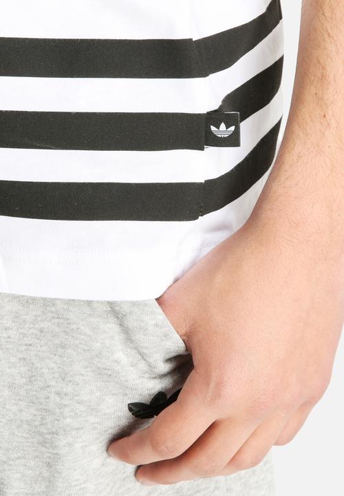 adidas Originals - Serrated Tee