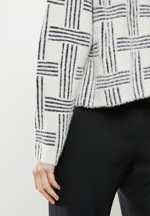 Koton - Turtle neck long sleeve patterned sweater - black patterned