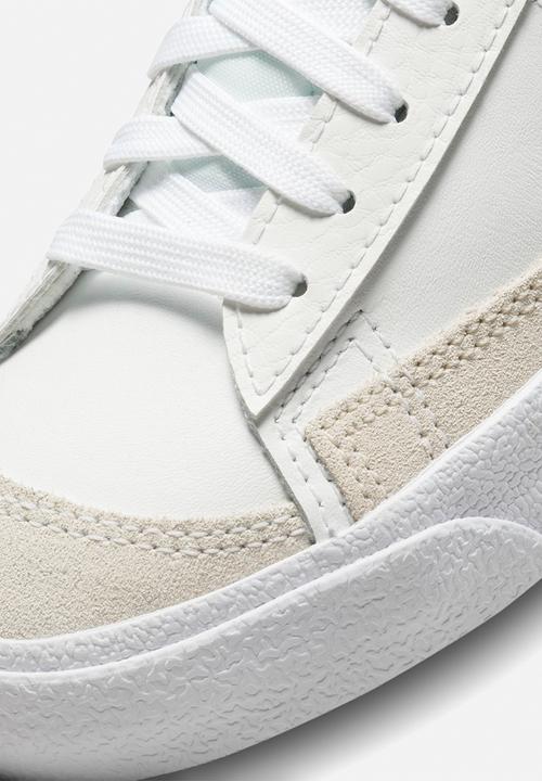Nike - Nike blazer mid '77 - summit white/clear-lt orewood brn-white