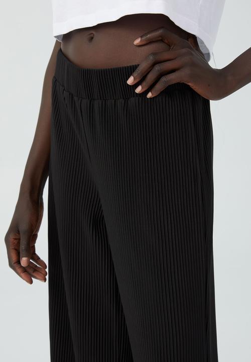 Cotton On - Pleated wide leg pant - black