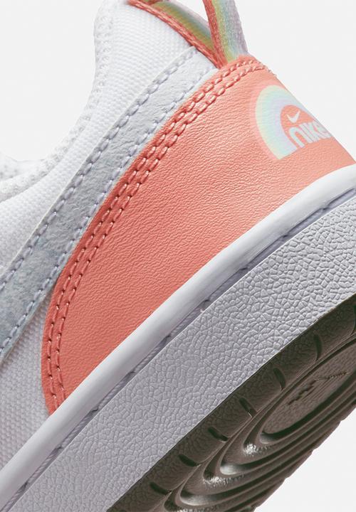 Nike - Court borough low 2 se1 (psv) - white/aura-lt madder root-cave stone
