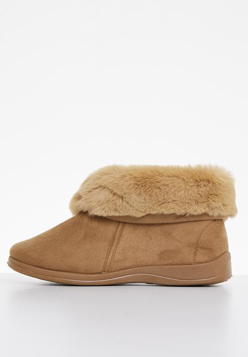 Hush Puppies - Sharon slipper boot - camel 