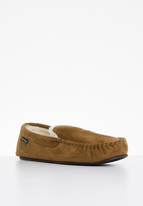 Hush Puppies - Kozy mircosuede slipper - tan