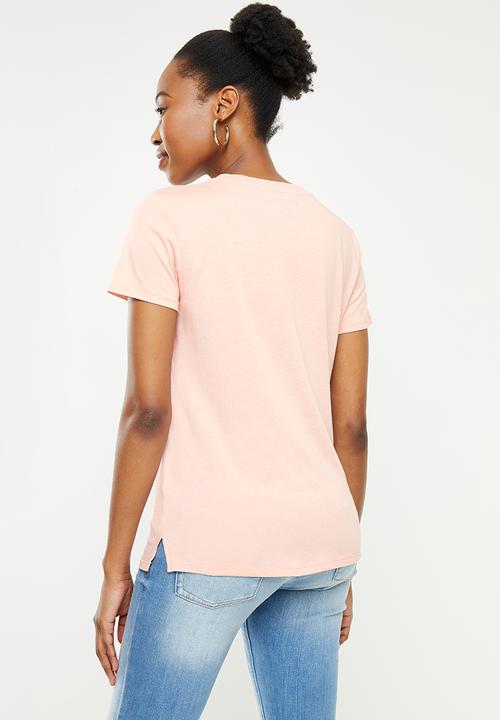 GUESS - Short sleeve cn zumaia tee - pretty in pink