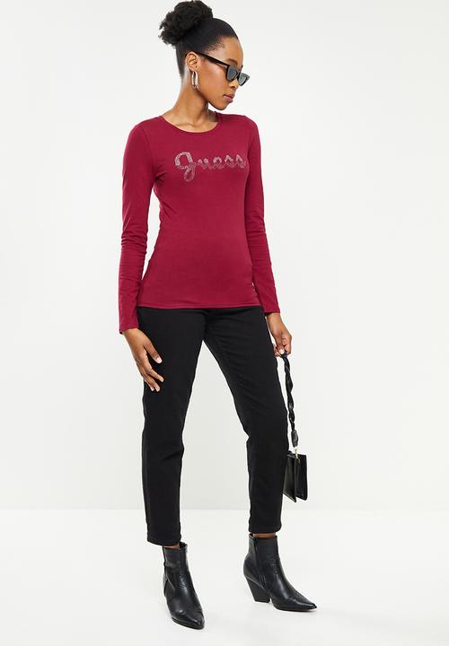 GUESS - Long sleeve split script logo r3 - garnet wine