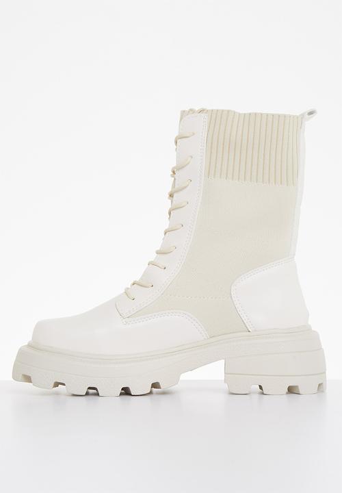 Plum - Nalpa lace-up combat boot - cream