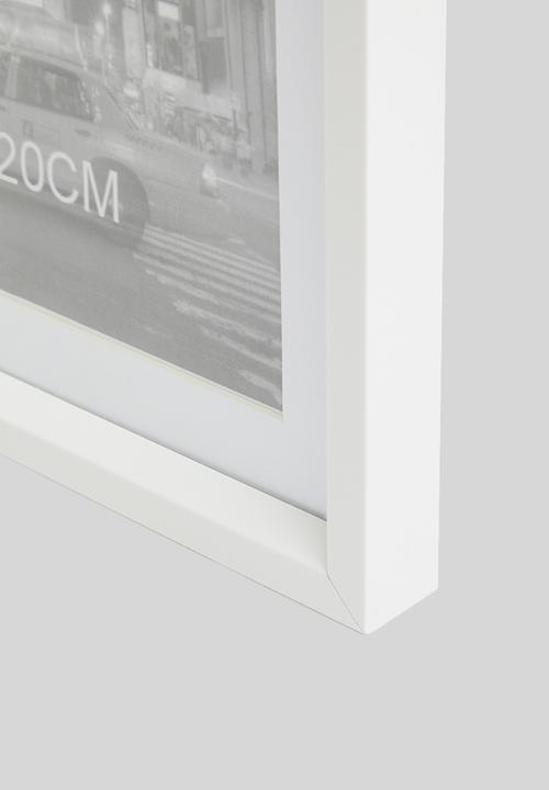 H&S - White photo frame