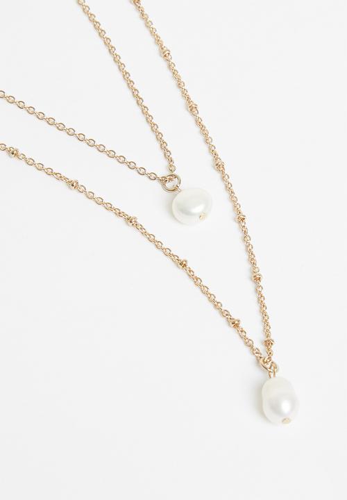 Superbalist - Faux pearl layered necklace - gold & cream
