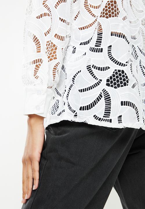 Glamorous - White burn out print shirt - white 