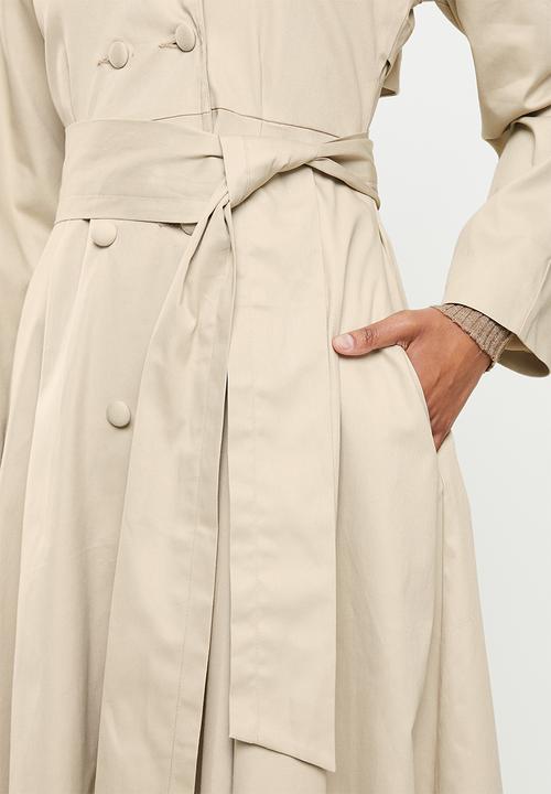 AMANDA LAIRD CHERRY - Njesuthi coat - stone