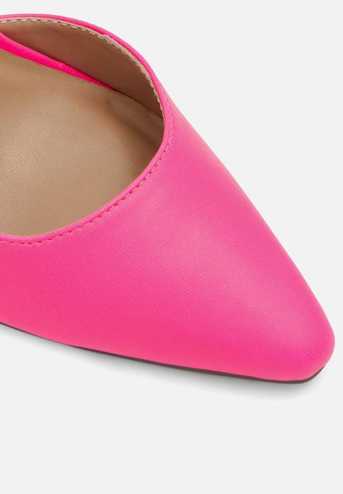 Call It Spring - Byvia heel - bright pink