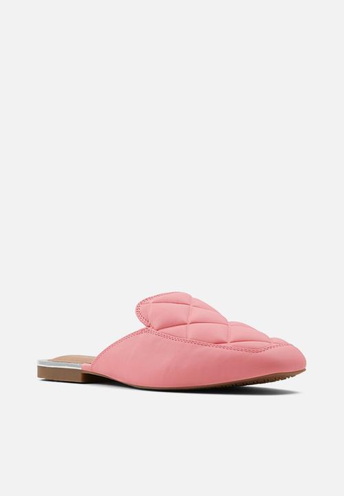Call It Spring - Dollie mule - bright pink