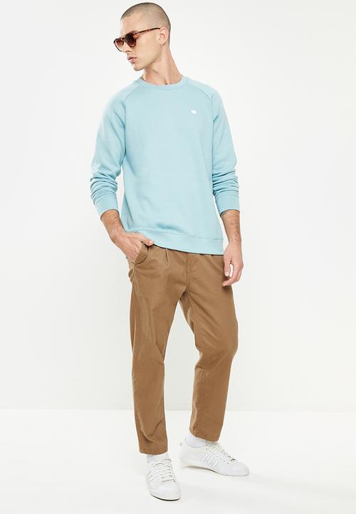 adidas Originals - originals essential trefoil crew sweat top - magic blue