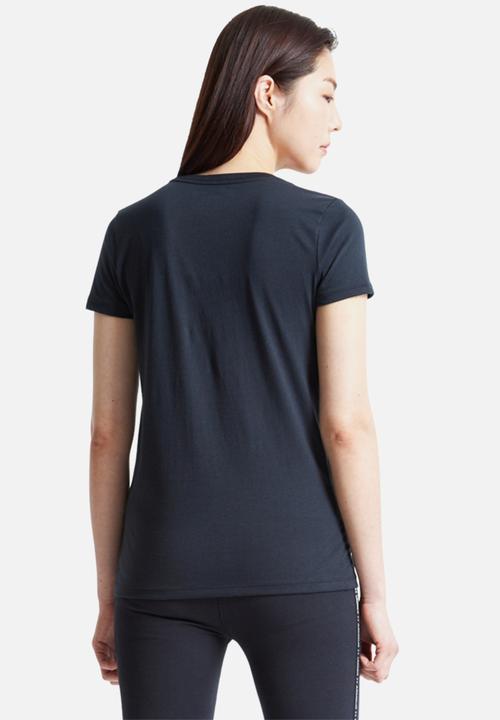 Under Armour - Live sportstyle graphic short sleeve - black