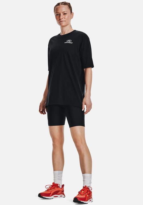 Under Armour - Oversized graphic short sleeve - black & white
