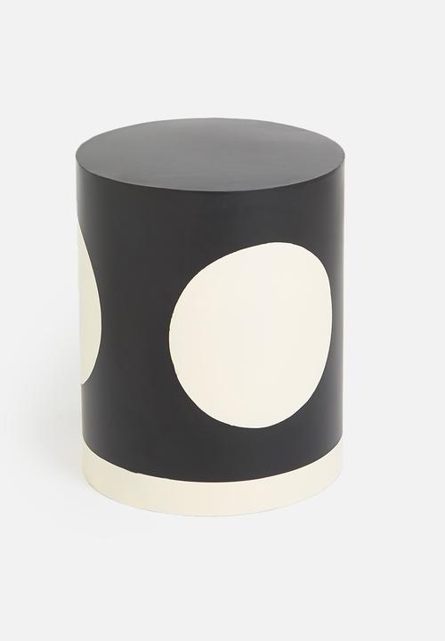 Sixth Floor - Moon side table - black