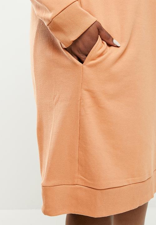 POLO - Plus woman long sleeve sweater dress - camel