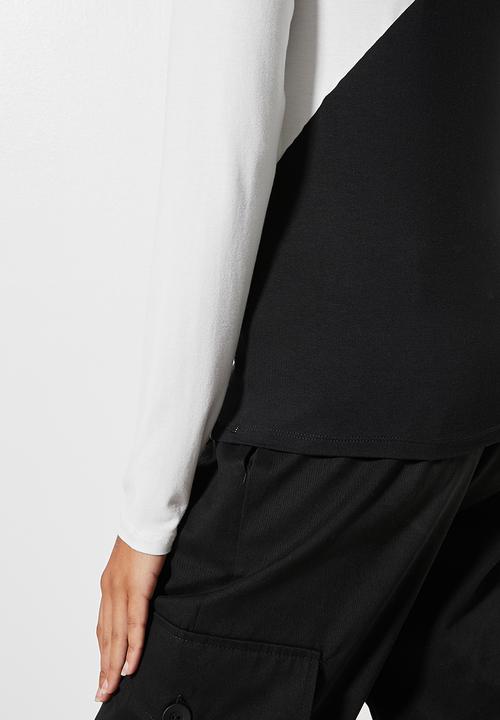 Superbalist - Diagonal colourblocked top - black & white