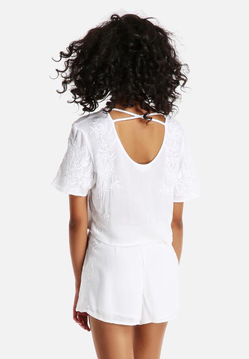 Neon Rose - Boho Floral Embroidered Tee