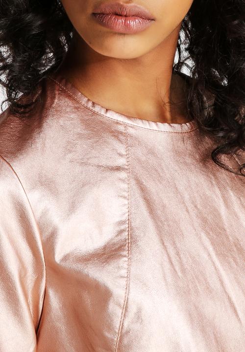 Neon Rose - Metallic PU Crop