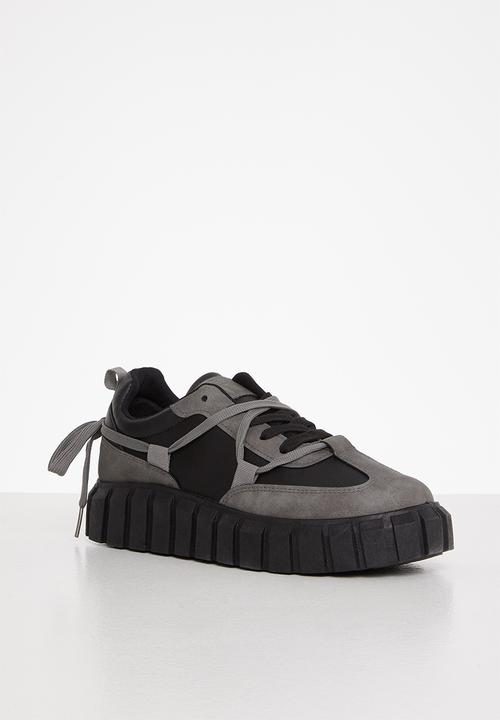 Tom Tom - Chunky sole sneaker - black & charcoal