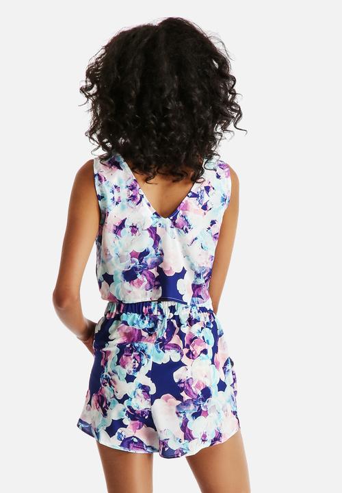 Neon Rose - Meth Petal Button Loose Vest