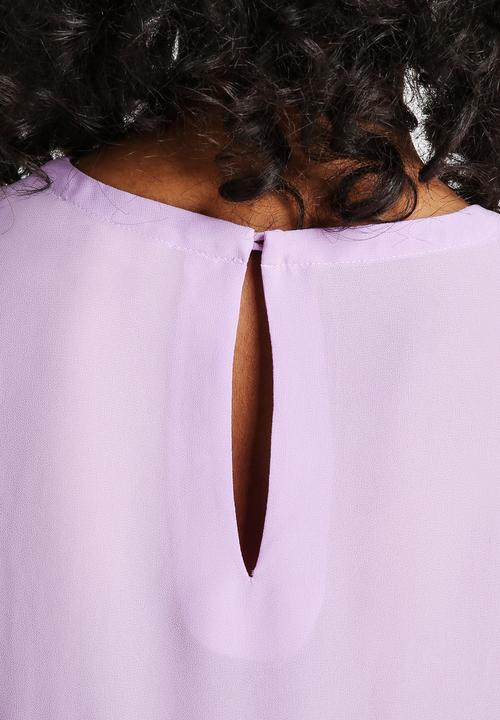 Neon Rose - Babyloc Panel Detailed Tee