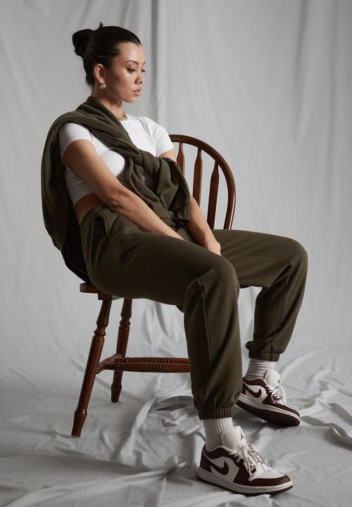 Factorie - Super slouchy trackpant - olive night