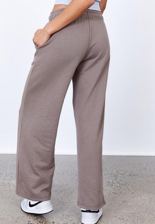 Factorie - Wide leg trackpant - burnt iron