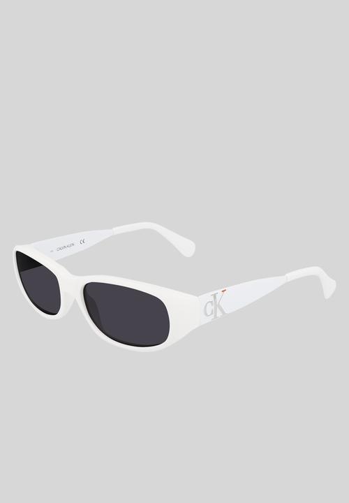 Calvin Klein - Calvin Klein Sunglasses - Chalk
