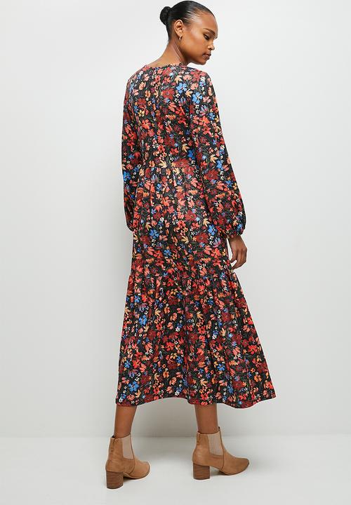 edit - Printed knit tiered midi - soft garden floral