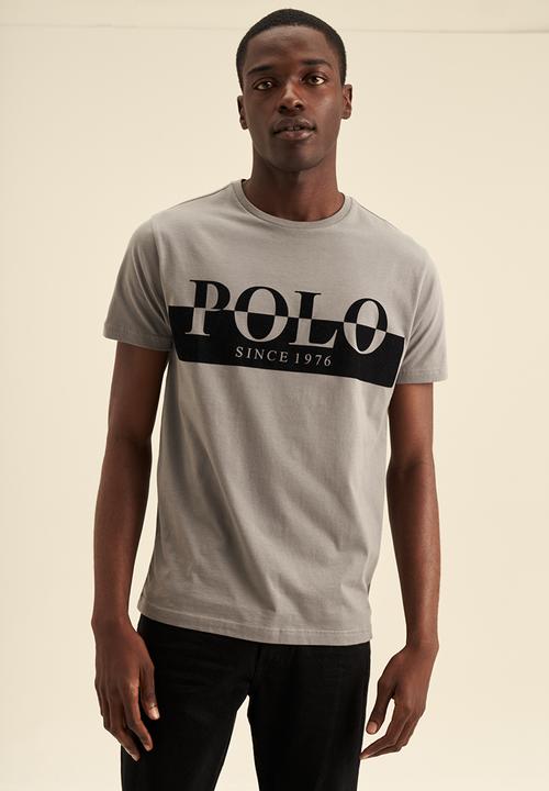 POLO - Soft Flock Logo short sleeve Tee - Charcoal