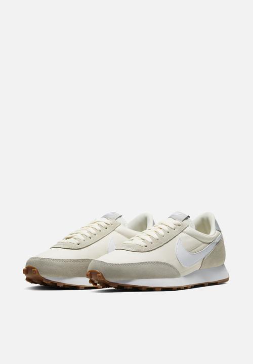 Nike - Daybreak - summit white/white/pale ivory