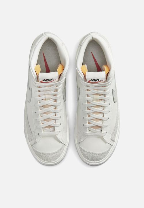 Nike - Blazer mid '77 vintage - sail/light bone-sail/black