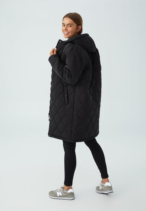 Cotton On - The recycled mother longline puffer - black
