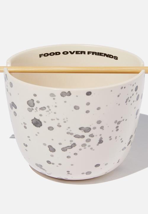 Typo - Feed me bowl - splatter