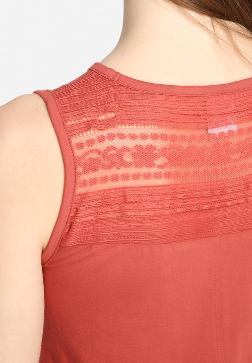 Vero Moda - Nazli Lace Top