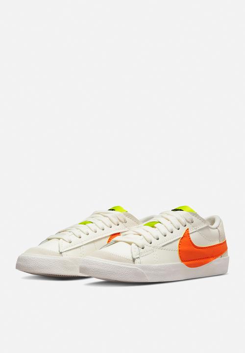 Nike - Blazer low '77 jumbo - sail/rush orange/atomic green