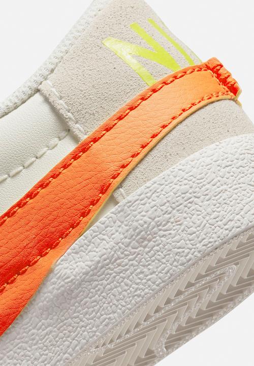 Nike - Blazer low '77 jumbo - sail/rush orange/atomic green