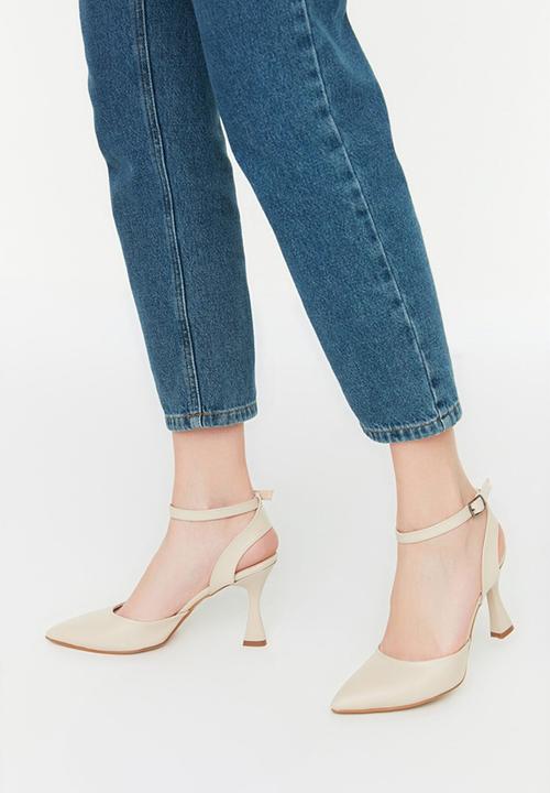 Trendyol - Ankle tie stiletto heel - skin