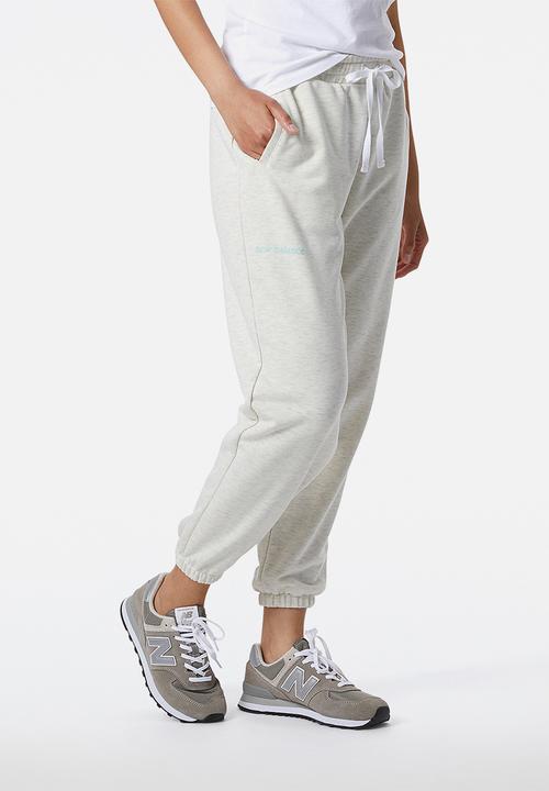 New Balance  - Nb essentials pure balance joggers - white