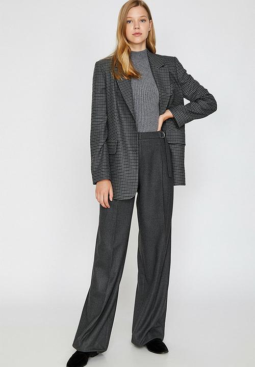 Koton - Medium rise, belt detailed trousers - gray